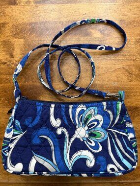 Vera Bradley Small Crossbody Bag, Retired "Mediterranean Blue" NWOT